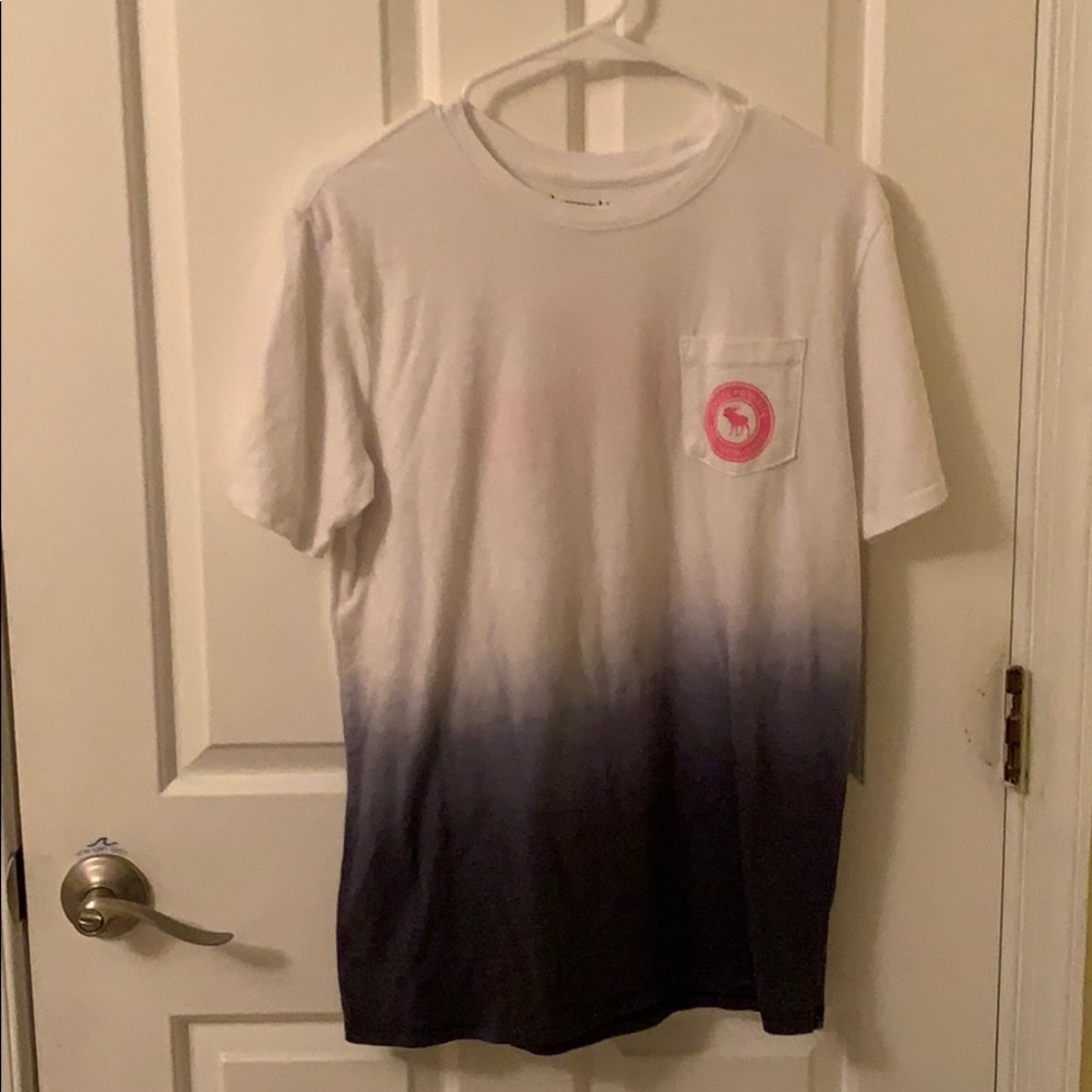 Fading abercrombie & fitch tee
